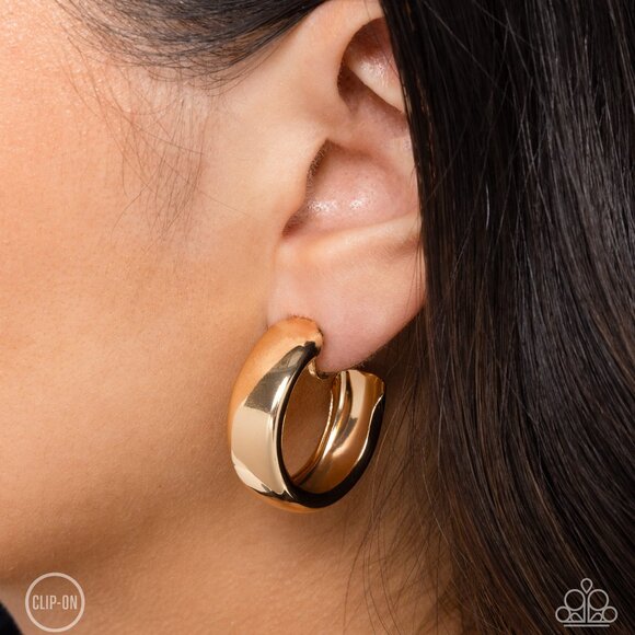 paparazzi Jewelry - Round Reputation - Gold Clip-On Earrings